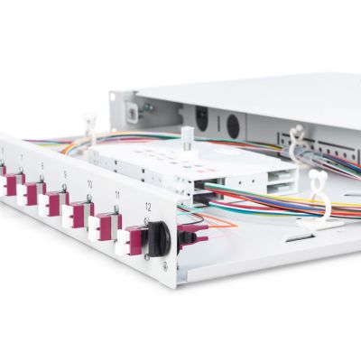 2. Digitus DN-96331-4 części do stojaków Panel zarządzania kablami