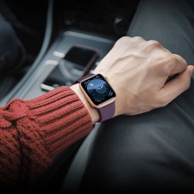 4. Silikonowa opaska Silicone Strap APS do Apple Watch 42 / 44 / 45 mm pasek bransoleta do zegarka - miętowa
