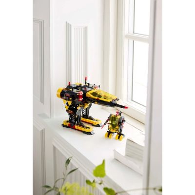 10. LEGO Icons 10355 - Blacktron Renegade