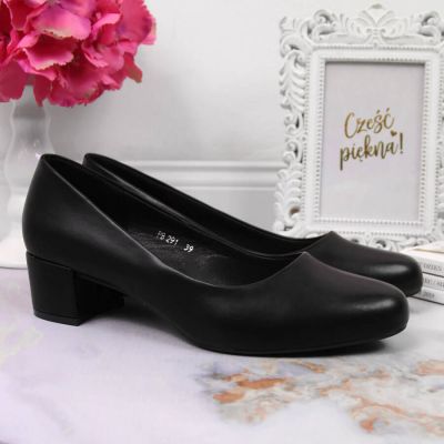 2. Czółenka na klocku czarne W Sergio Leone