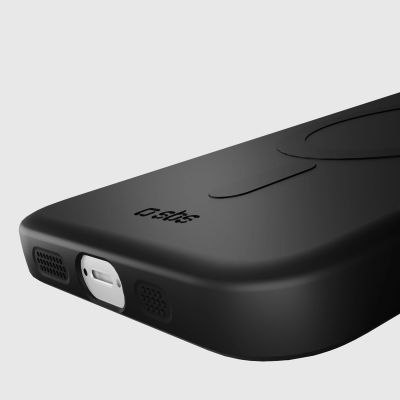 8. Etui SBS Instinct Mag na iPhone 16e / 17e kompatybilne z MagSafe - czarne