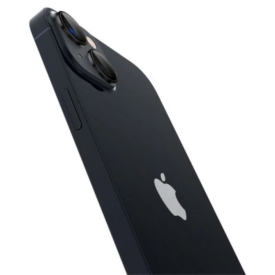 14. Osłona aparatu Spigen Glas.tR EZ Fit Optik Camera Protector na iPhone 14 / Plus / 15 / Plus - czarna 2 szt.