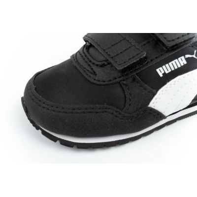 15. Buty Puma ST Runner Jr 384903 01