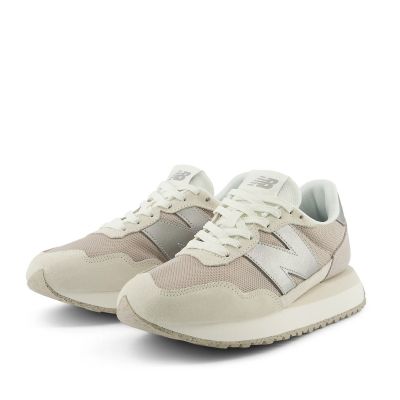 24. Buty New Balance W WS237MSB
