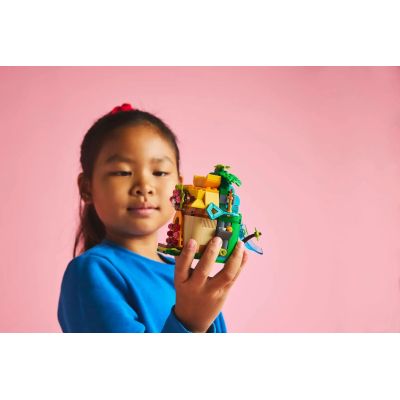 11. LEGO DISNEY PRINCESS 43260 Zabawy Vaiany na wyspie