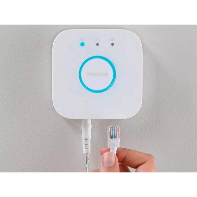 13. Mostek Hue Bridge Philips 929001180642 - inteligentne sterowanie oświetleniem SMART HOME HUE BRIDGE