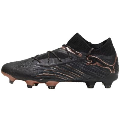 8. Buty piłkarskie Puma Future 7 Ultimate FG/AG M 107599 02