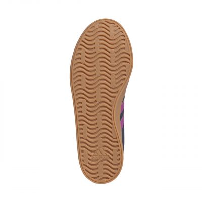 6. Buty adidas VL Court 3.0 W JR0953