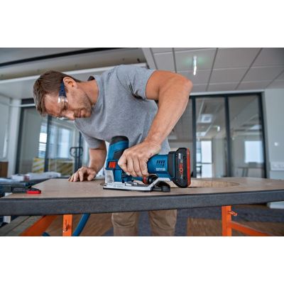 25. Bosch 0 615 990 N36 bez kategorii