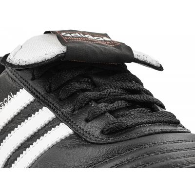 10. Buty halowe adidas Mundial Goal IN 019310