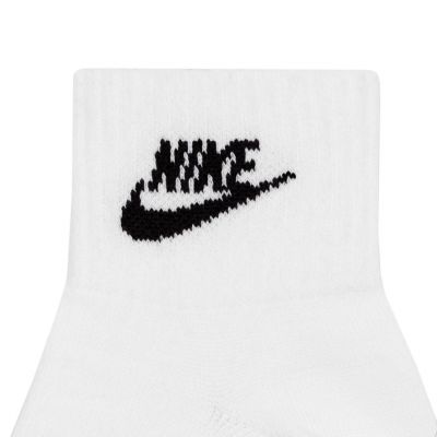 3. Skarpety Nike Nsw Everyday Essential AN DX5074 101