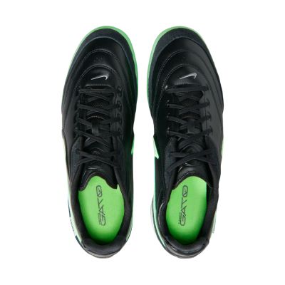 4. Buty piłkarskie Nike Tiempo Streetgato HQ7017 001