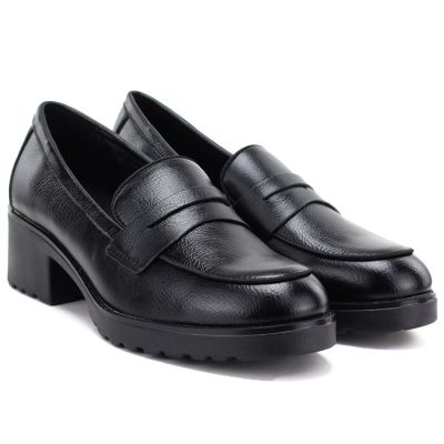 4. Półbuty damskie mokasyny na obcasie czarne Potocki SZ12870