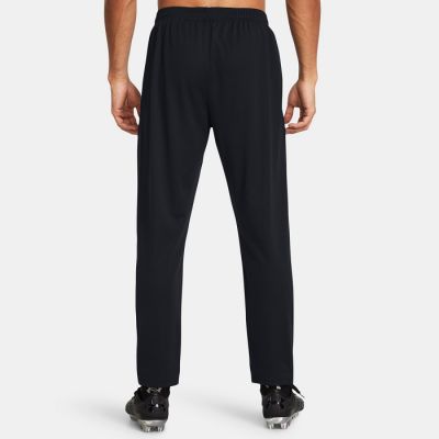 8. Spodnie Under Armour Challenger M 1382602001