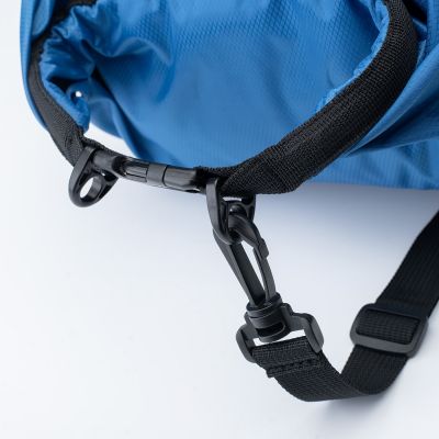 3. Worek Hi-Tec Drypouch 20 92800597800