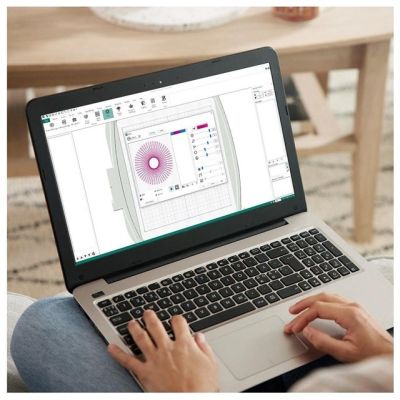 11. Maszyna do szycia, hafciarka Singer SE9185 WiFi