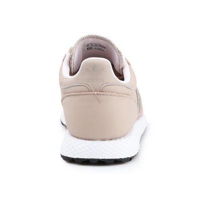 5. Buty adidas Forest Grove W EE8967