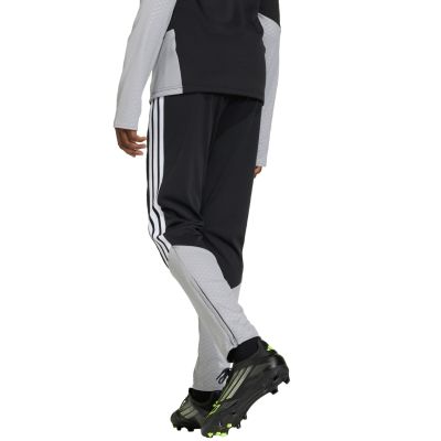3. Spodnie dla dzieci adidas Tiro 26 Competition Training czarne KA5134