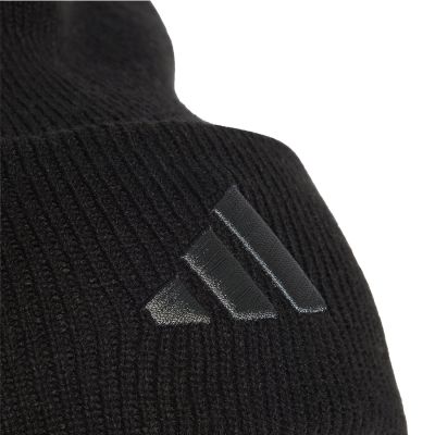 4. Czapka adidas Liverpool FC beanie OSFM KQ5143