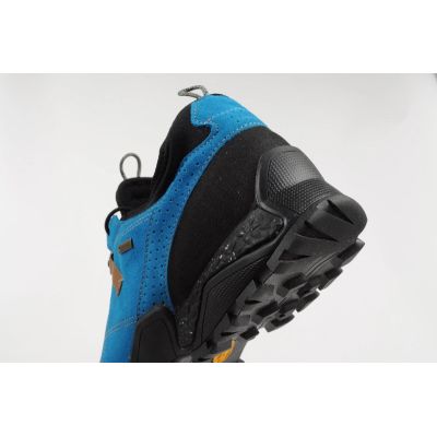 16. Buty Aku Nativa Gore-tex M 628675