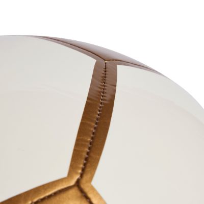 8. Piłka nożna adidas EPP Club biało-złota JW4010
