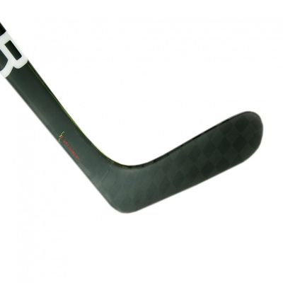 8. Kij kompozytowy Bauer Vapor Hyperlite Sr