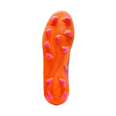 9. Buty piłkarskie Puma Future 8 Play FG/AG M 108602 03