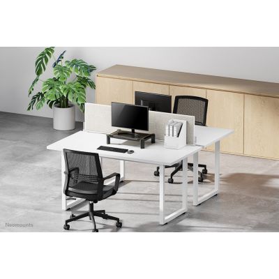 8. Neomounts NSMONITOR20 uchwyt / stojak do monitorów 81,3 cm (32") Czarny Biurko