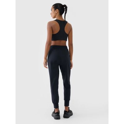 5. Spodnie treningowe szybkoschnące damskie 4F 4FWMM00TFTRF1066-20S