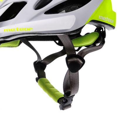 25. Kask Rowerowy Meteor Marven 24786-24788