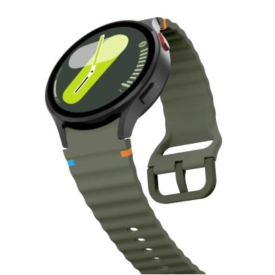 3. Pasek Tech-Protect Silicone Sport na Samsung Galaxy Watch 4 / 5 / 5 Pro / 6 / 7 / FE - zielony
