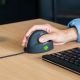 47. Ergonomiczna mysz dla praworęcznych R-Go Pele HE USB duża czarna/srebrna retail