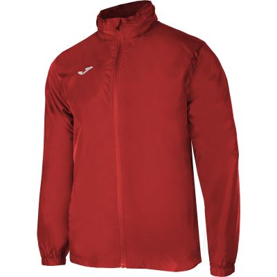 Kurtka piłkarska Joma Iris przeznaczona dla mężczyzn, przeciwdeszczowa, zapinana na zamek, posiada kaptur oraz dwie boczne kieszenie, kolor czerwony