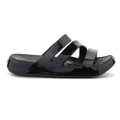 5. CROCS SANDAL GETAWAY PATENT STRAPPY 211296-001
