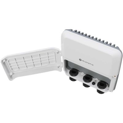 11. Mikrotik RB5009UPr+S+OUT ruter 2.5 Gigabit Ethernet, Gigabit Ethernet Biały