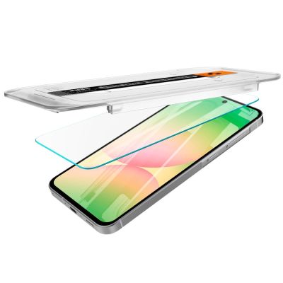 7. Szkło hartowane Spigen Glas.tR EZ Fit na Samsung Galaxy S24 FE (2 szt.)
