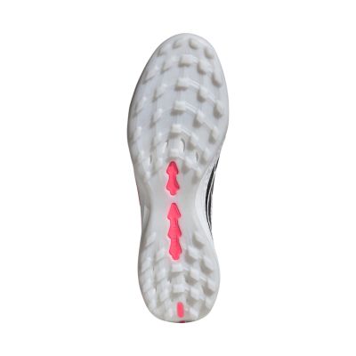 6. Buty piłkarskie adidas Predator Pro TF KJ6717