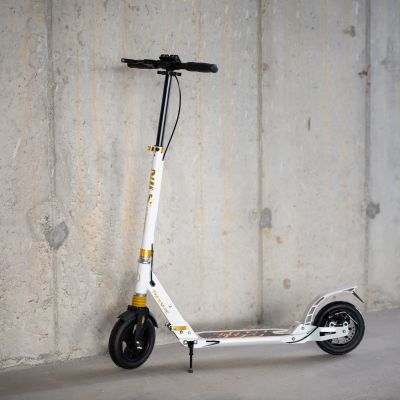 7. HM209T WHITE-GOLD HULAJNOGA Z HAMULCEM TARCZOWYM  NILS EXTREME