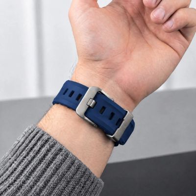 5. Pasek Tech-Protect Motion na Apple Watch 44 / 45 / 46 / 49 mm - niebieski
