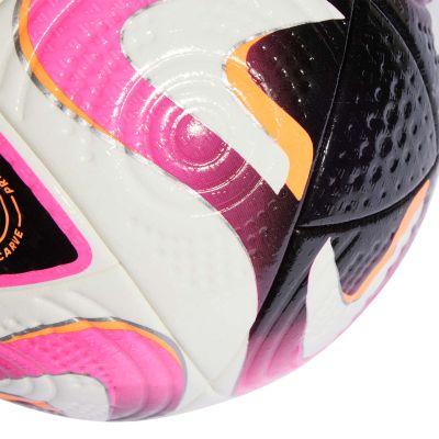 8. Piłka nożna adidas Conext 24 Pro IP1616