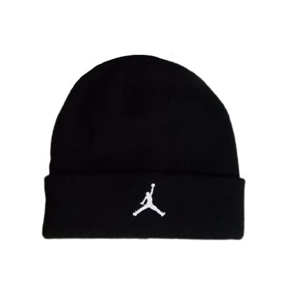 2. Zestaw dziecięcy czapka zimowa + rękawiczki Air Jordan Essential Beanie Set Czarny - 9A0836-023