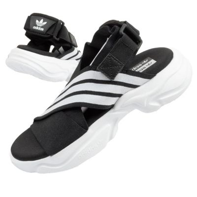 2. Sandały adidas Magmur Sandal W EF5863