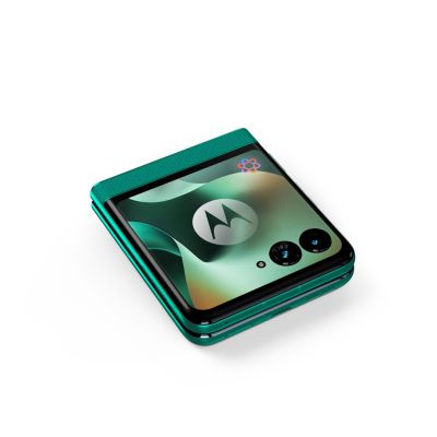 22. Motorola Razr 70 5G 256 GB Sporting Green