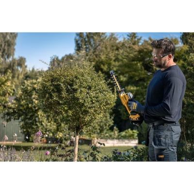 6. Nożyce do żywopłotów 18V DCMHT520N DEWALT