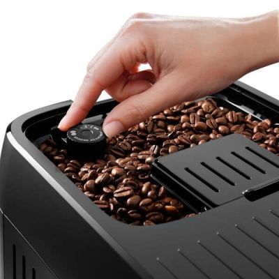 4. De’Longhi Magnifica Plus ECAM320.60.B Pełna automatyka Ekspres do espresso 1,9 l