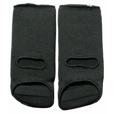 2. Elastyczny ochraniacz stawu skokowego MASTERS OSS-10