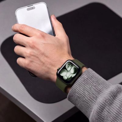 7. Pasek Tech-Protect Silicone na Apple Watch 44 / 45 / 46 / 49 mm - zielony