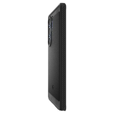 9. Etui Spigen Rugged Armor Mag na Samsung Galaxy S25 Ultra - czarne