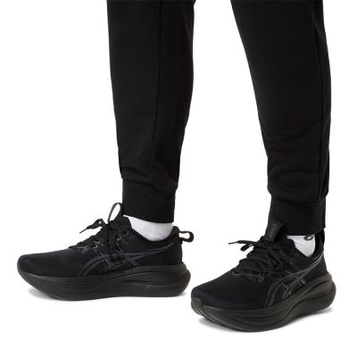 11. Spodnie Asics French Terry Pant