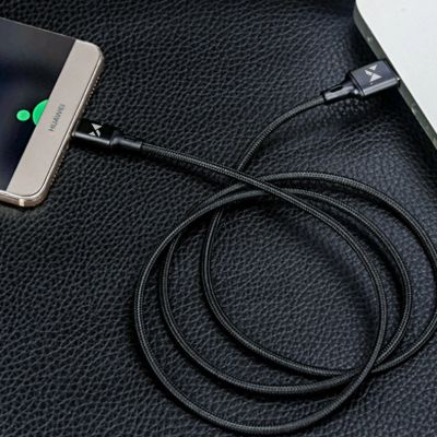 8. Wozinsky kabel przewód USB - microUSB 2,4A 1m czarny (WUC-M1B)